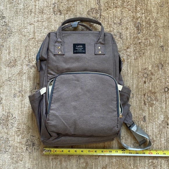 Stylish Unisex Diaper Organizing Bag by Land - Picture 12 of 15